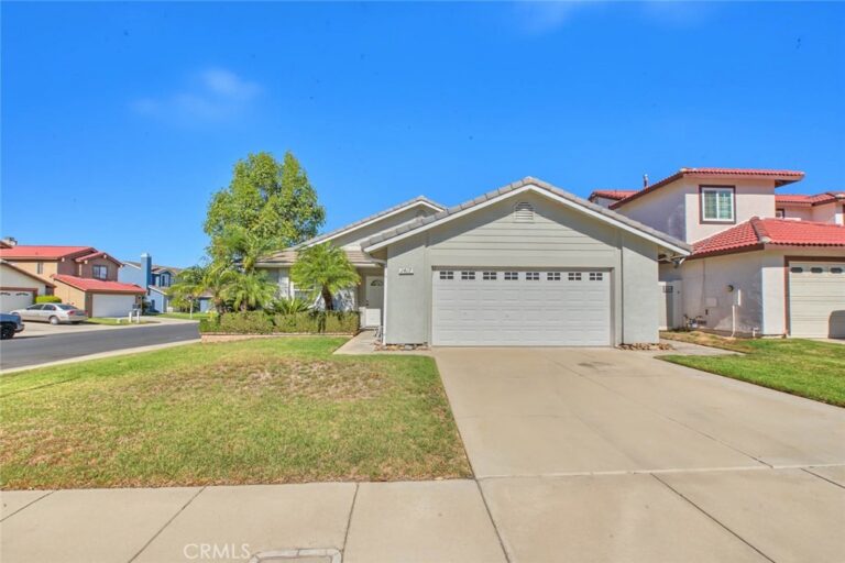Just Listed! 1417 Fox Run, Corona, CA